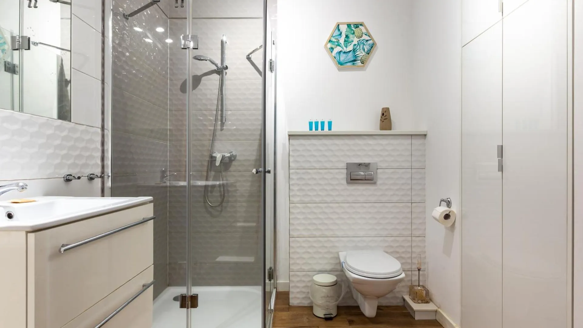 Przymorze Modern Apartment Danzica Polonia